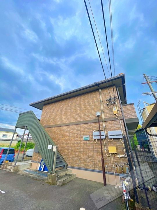 メゾンドゥソレイユ 2階建