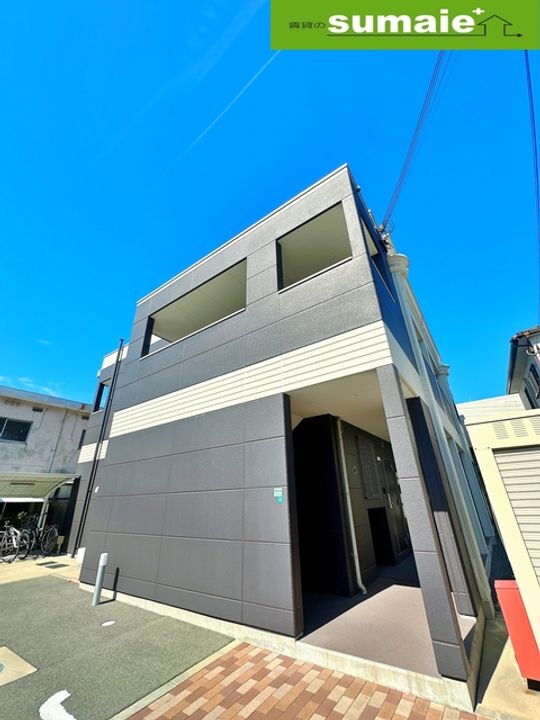 和歌山県和歌山市手平１丁目 賃貸アパート