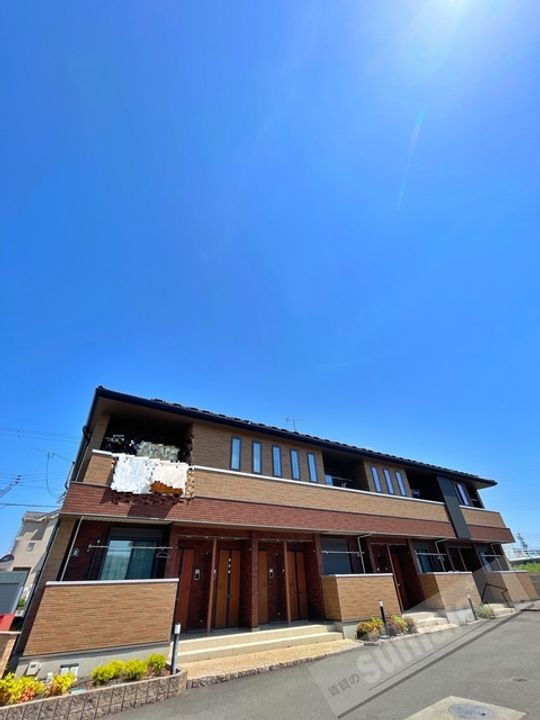 ピオニール岡田