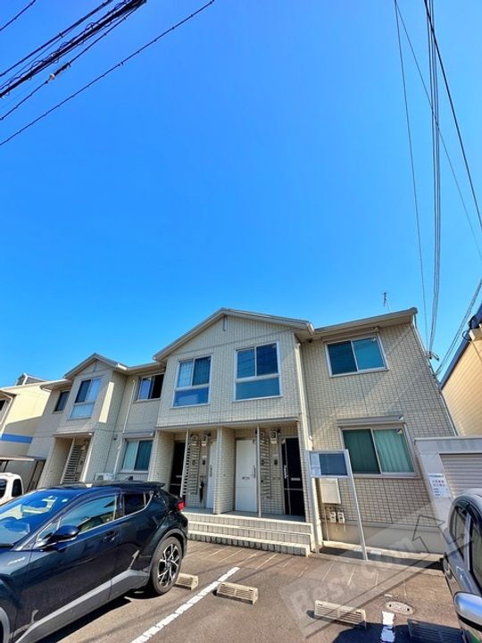 ウィット塩屋 2階建