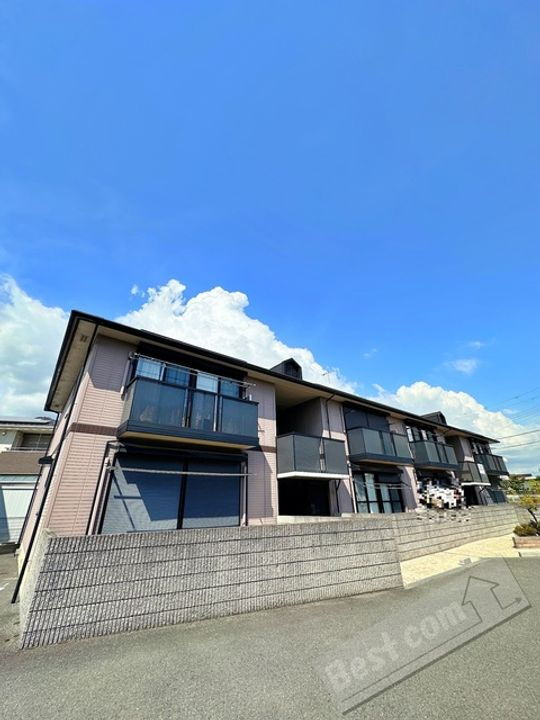 カルム・ロジュマンＡ棟 2階建