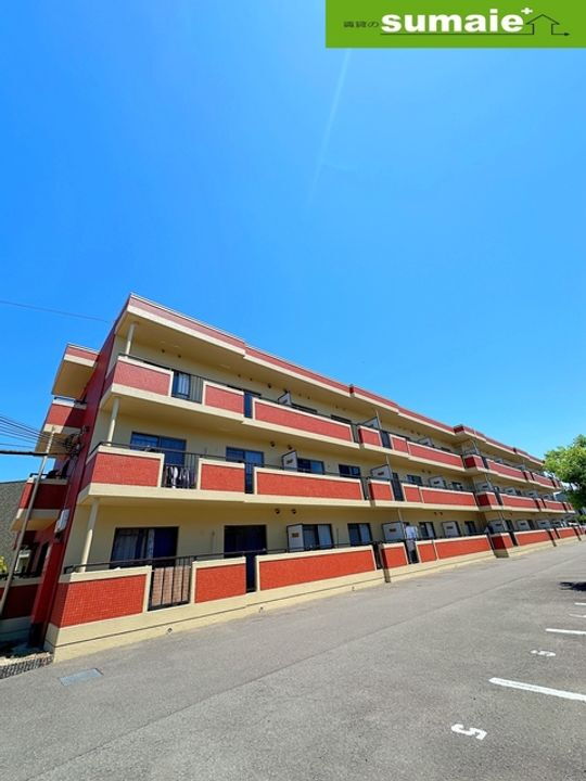 ＩＶＹ−ＳＱＵＡＲＥ