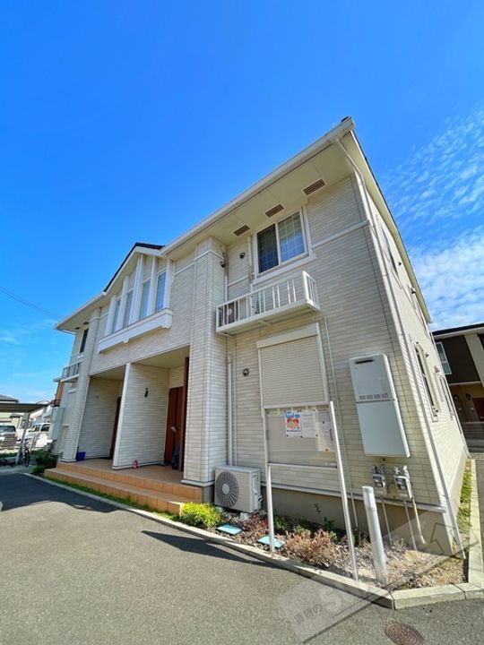 アルコバレーノ　Ｄ 2階建