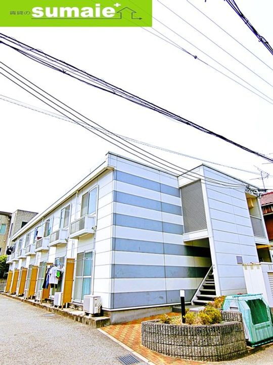 レオパレスソレイユ 2階建
