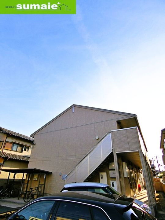 Ｄ−ｒｏｏｍ　ＷＩＮ　ＷＩＮ 2階建