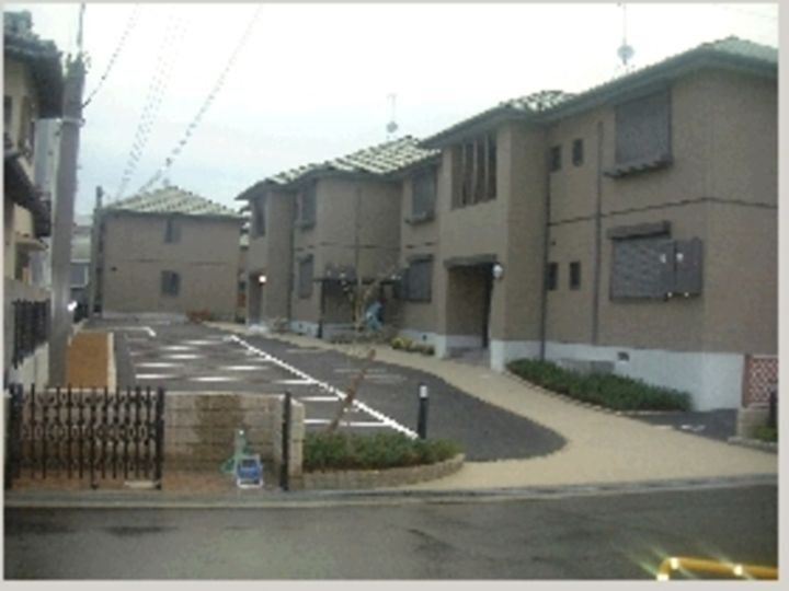 クインテットＣ 2階建