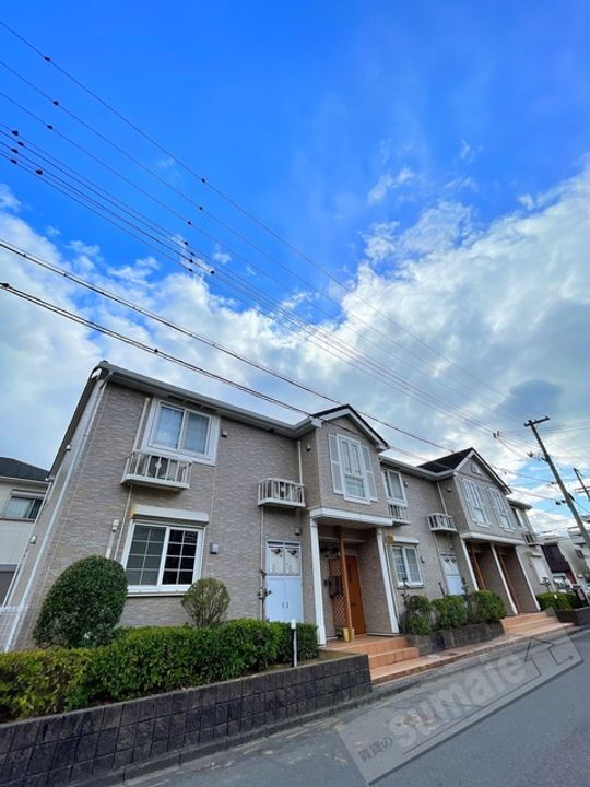 ベル　メゾン 2階建