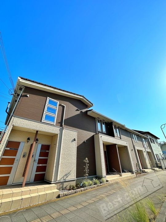 ルピエ中島 2階建