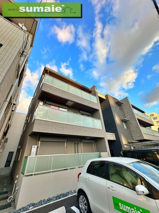 Ｂｅｒｅｏ　Ｐｌａｉｓａｎｔ 3階建