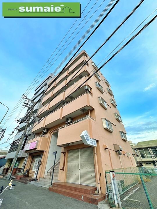 グランセオ屋形 6階建