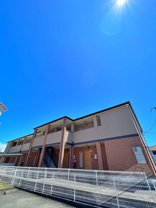 ルーチェ　秋月 2階建