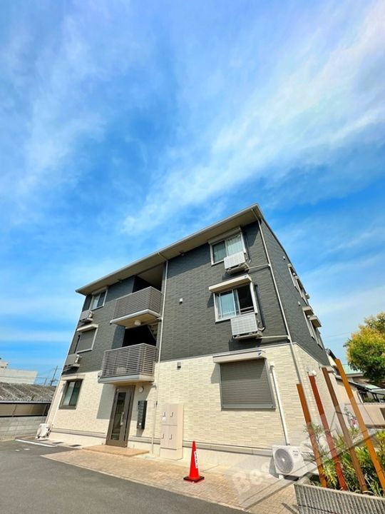 イゾラ　ルーチェ