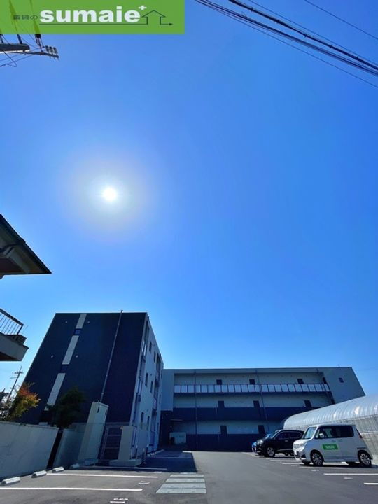 エルニド 3階建
