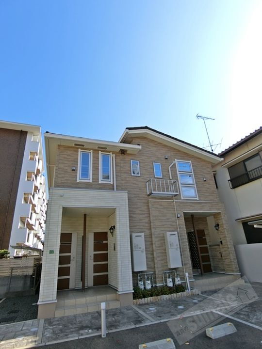 ルピナス・太田 2階建