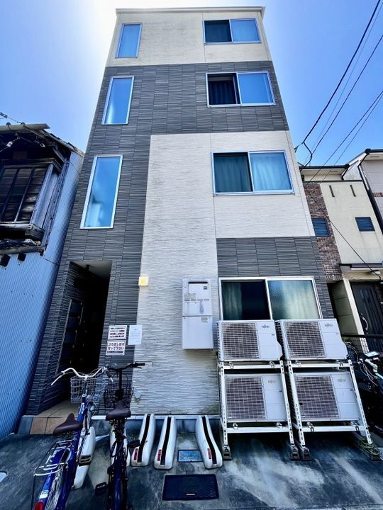 愛知県名古屋市中村区松原町５丁目 4階建 築10年2ヶ月