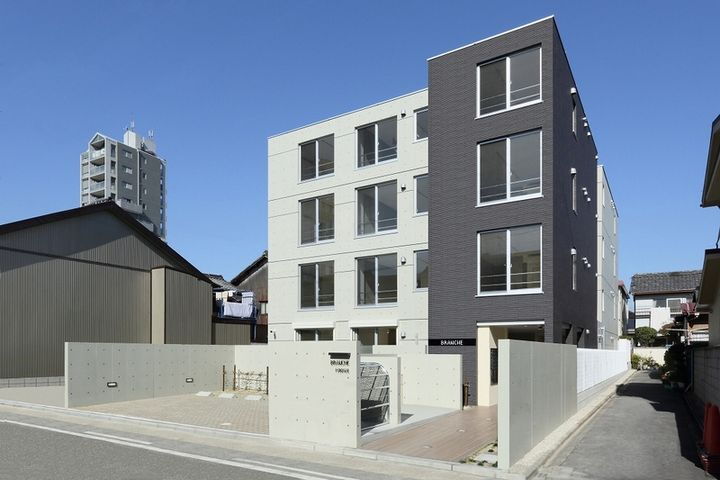 愛知県名古屋市昭和区小坂町３丁目 賃貸マンション