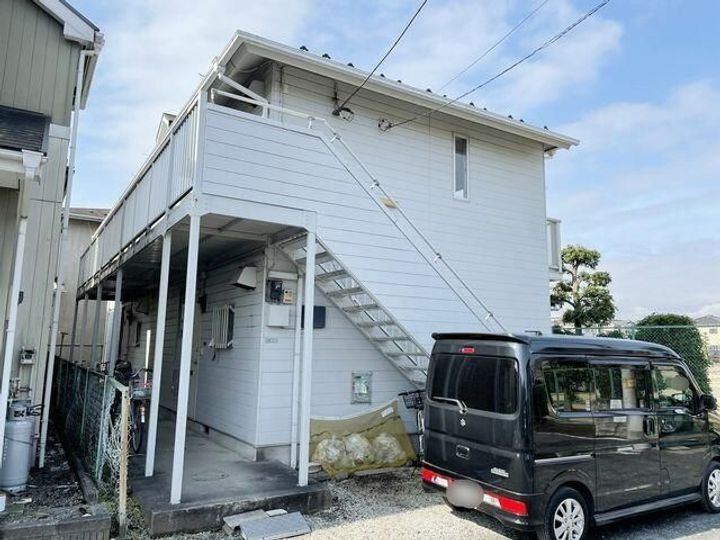 アイビーフラット 2階建