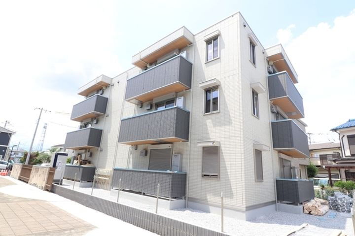 埼玉県入間市鍵山２丁目 賃貸アパート