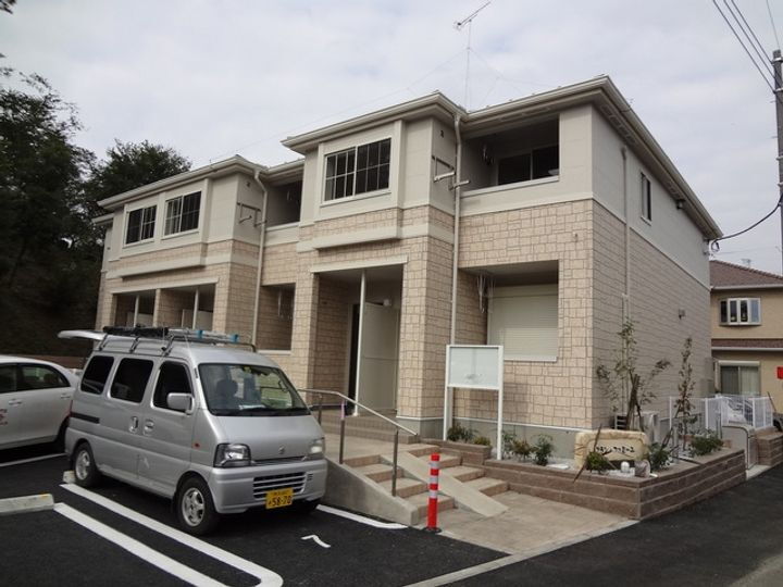 グラン・ファミーユ 2階建