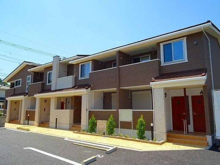 フォレスト・コート 2階建