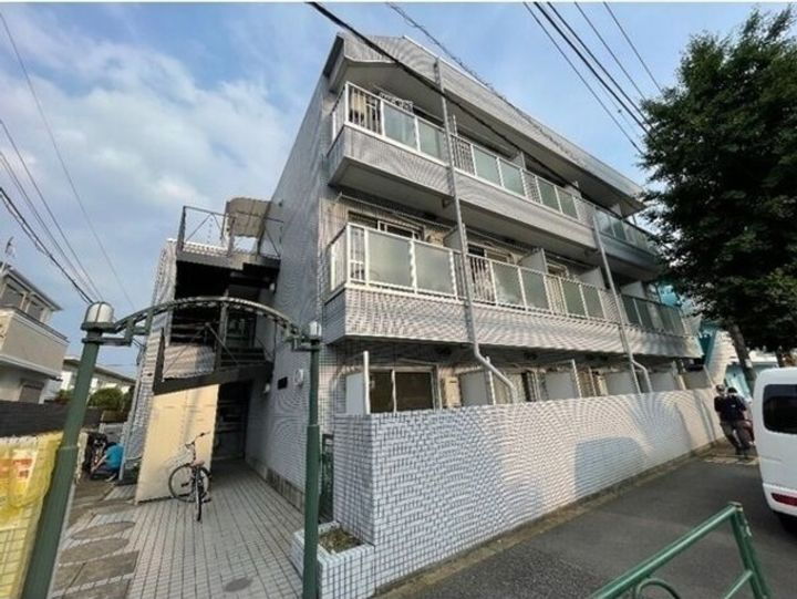 パル京南Ｎｏ．１７ 3階建