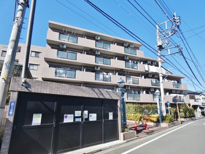 モナーク立川高松町 5階建