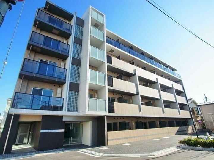 レアライズ立川ＡＺ　 6階建