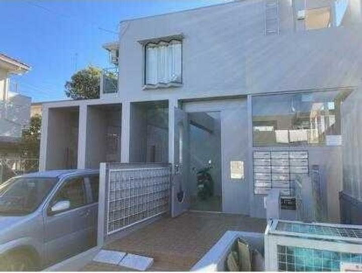 東京都日野市多摩平５丁目 賃貸マンション