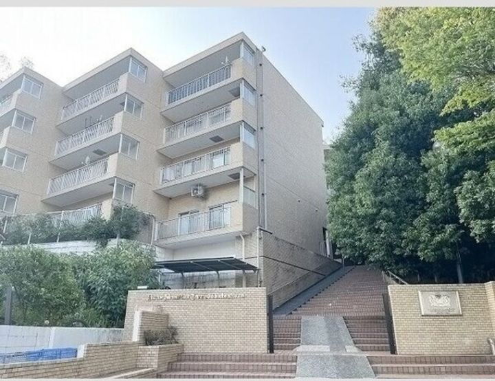 ライオンズマンション多摩動物公園