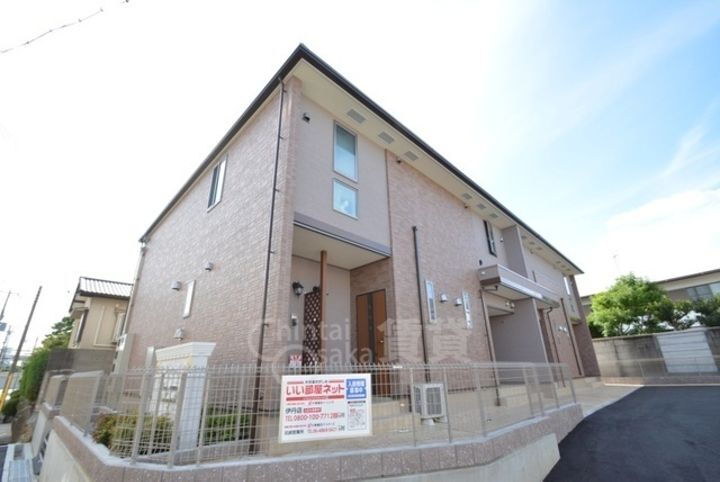 大阪府豊中市上野東２丁目 2階建 築9年