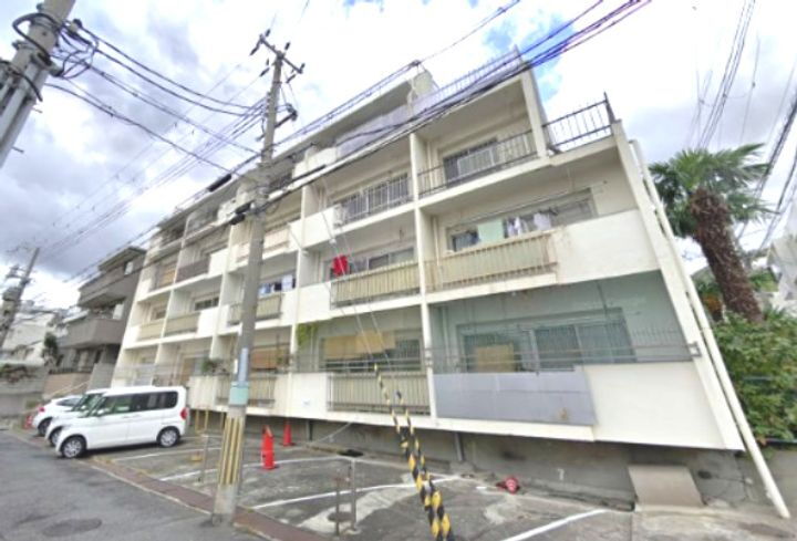 マンション藤 4階建