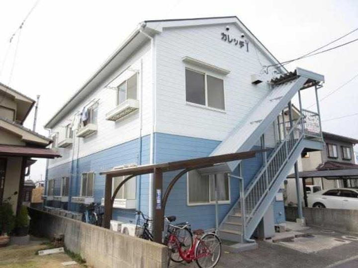 カレッヂ１ 2階建