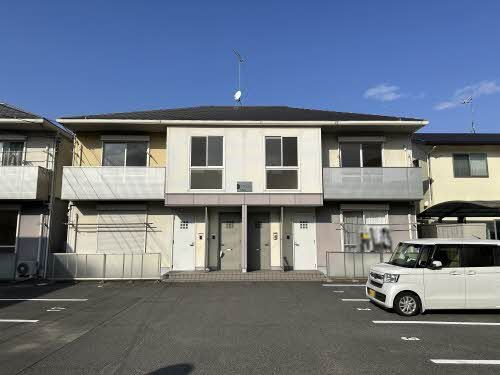 スカイメゾン　？２０２号室 2階建