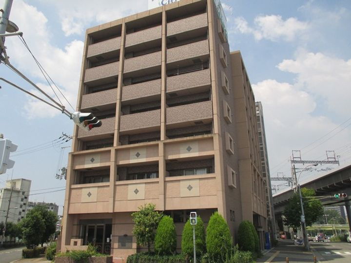 アドバンス新大阪ＣｉｔｙＬｉｆｅ 7階建