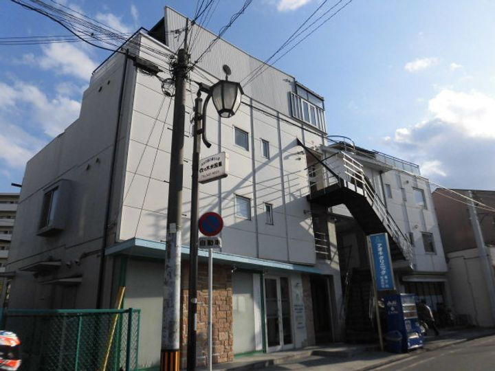 大阪府大阪市東淀川区北江口１丁目 築34年10ヶ月 4階建