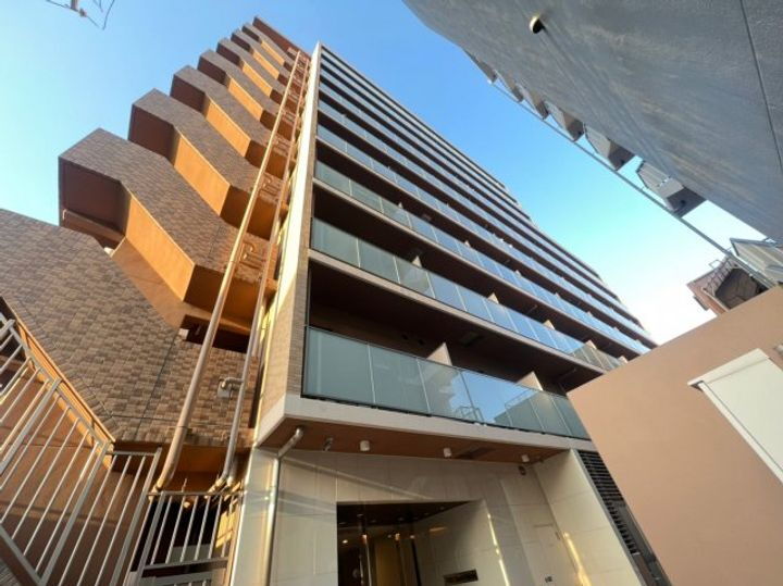 大阪府大阪市西成区花園南２丁目 10階建 築8年5ヶ月