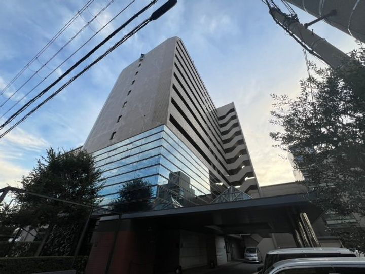 大阪府大阪市住之江区緑木１丁目 築33年8ヶ月 12階建