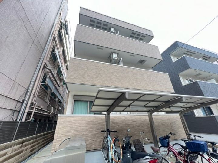 大阪府大阪市西成区聖天下２丁目 賃貸アパート