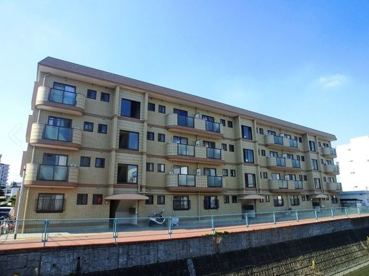 コーポウィステリア２４