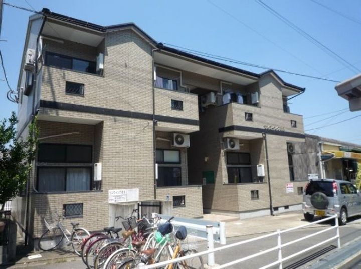 福岡県福岡市南区弥永１丁目 2階建 築24年3ヶ月