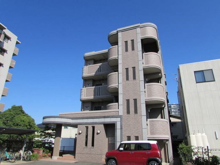 福岡県福岡市博多区半道橋１丁目 賃貸マンション