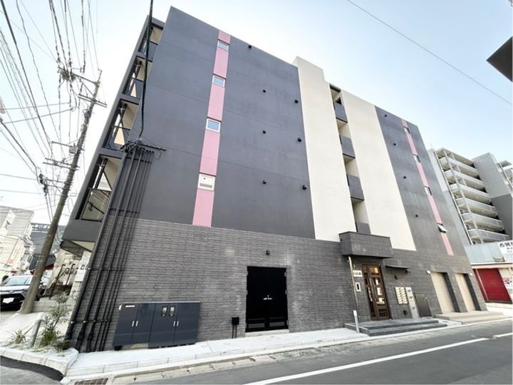 福岡県春日市春日原東町１丁目 5階建 