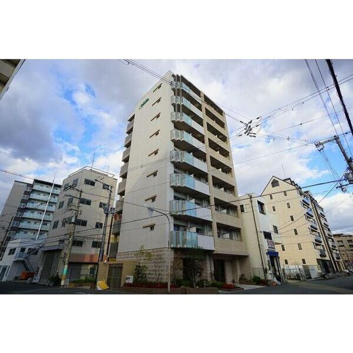 Ｌａ　Ｄｏｕｃｅｕｒ桜川 9階建