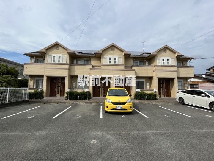 ルミエール２１ 2階建