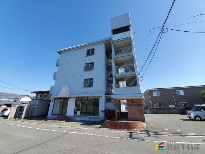 福岡県大牟田市南船津町４丁目 賃貸マンション