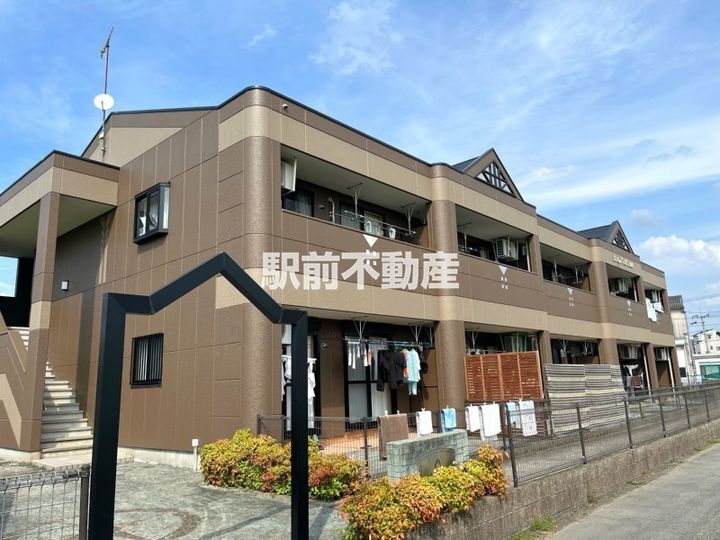 ロイヤルヒルズⅠ番館 2階建