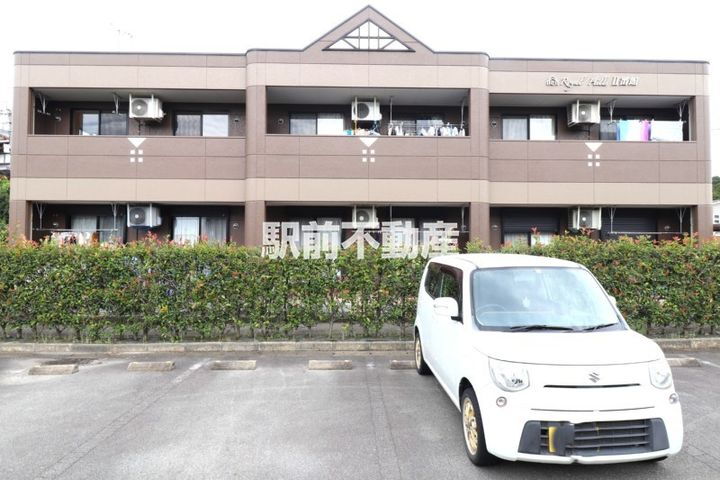 ロイヤルヒルズⅡ番館