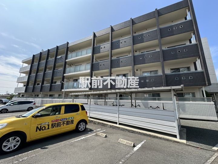 プレステージけやき通り 4階建