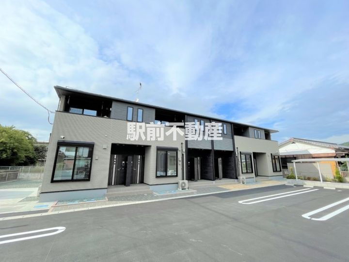 福岡県大牟田市大字歴木 2階建 築2年3ヶ月