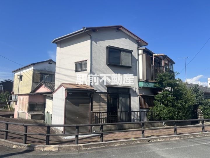 福岡県大牟田市柿園町３丁目 賃貸一戸建て